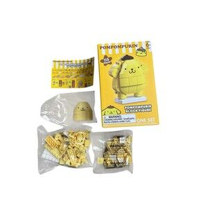 Sanrio Pompompurin 115pc Building Block Figure Set New Yellow Ages 6+